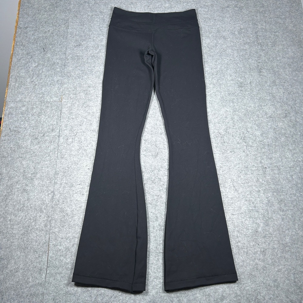 Lululemon pants Women 6 Black Groove Flare Yoga Athleisure Leggings Workout Gym
